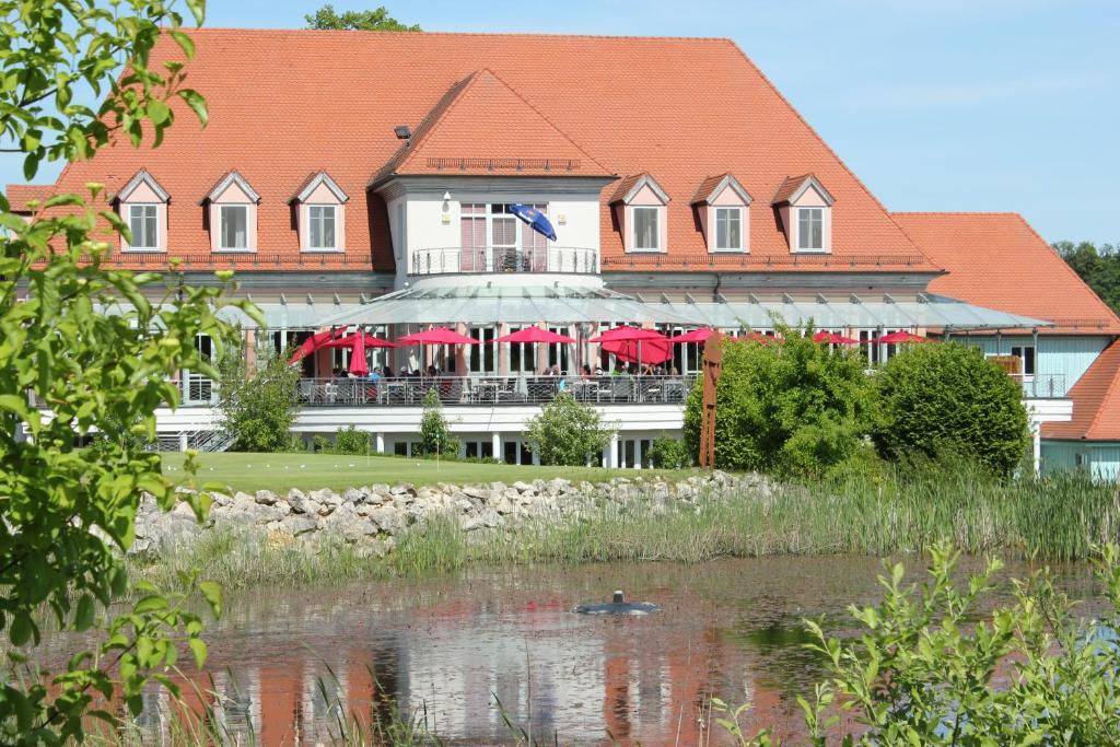 Landgasthof Gut Deutenhof Hotel Bad Abbach Exterior photo