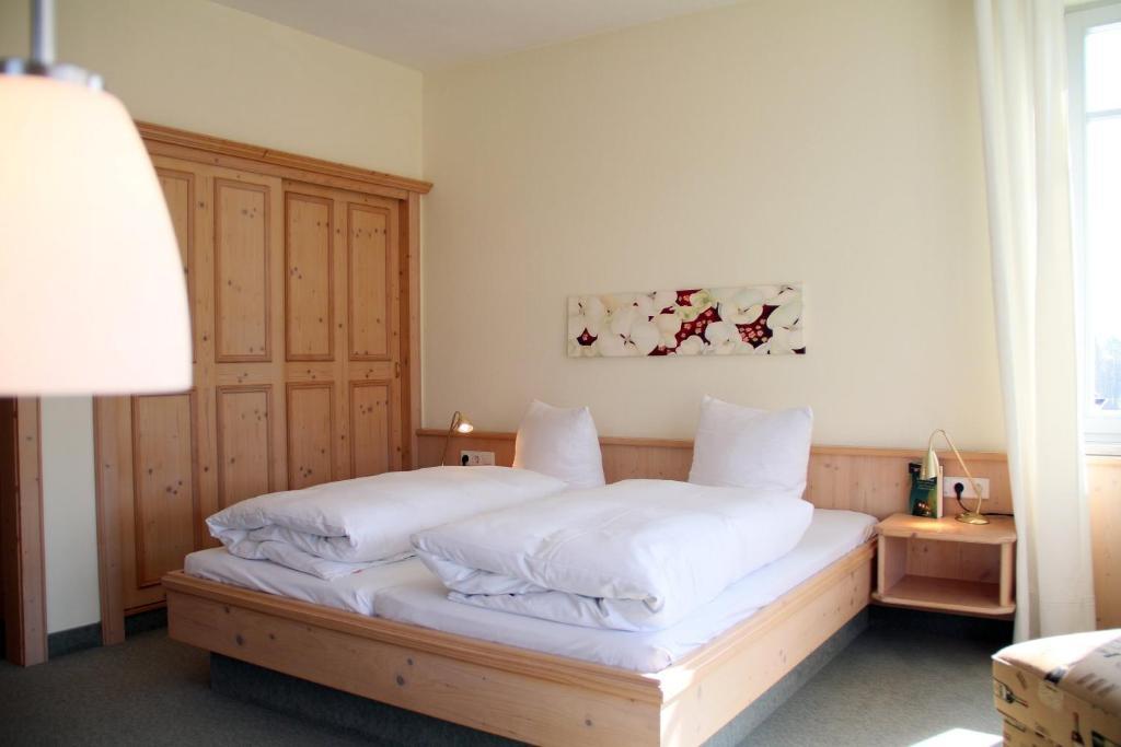 Landgasthof Gut Deutenhof Hotel Bad Abbach Room photo